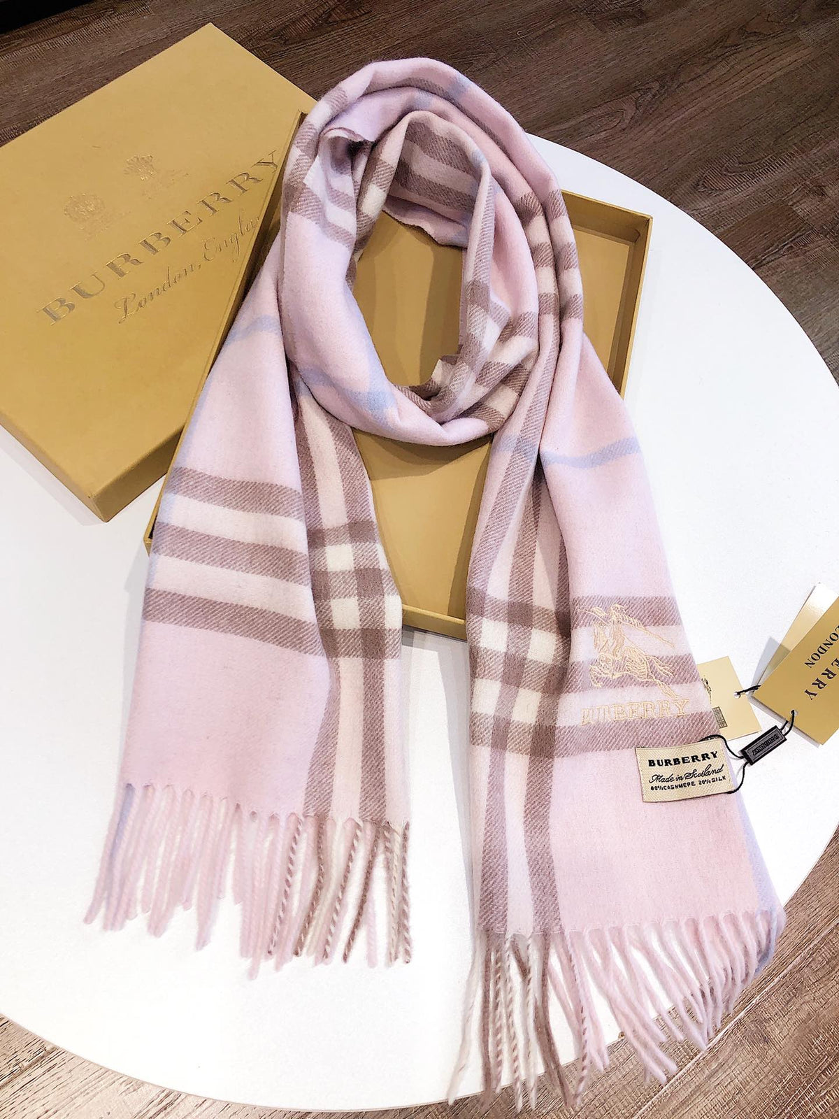 Burberry Style Classic Plaid Fringe Scarf product detail 11