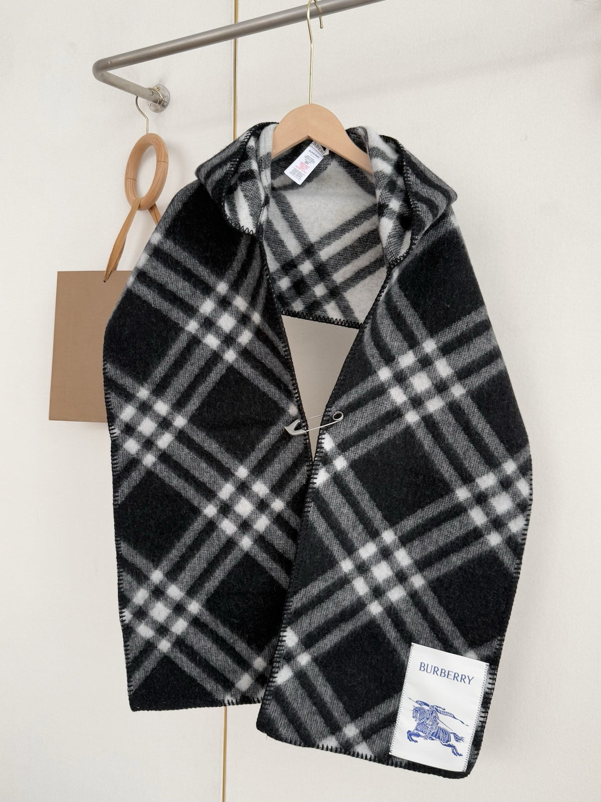 Burberry Style Classic Plaid Fringe Scarf product detail 3