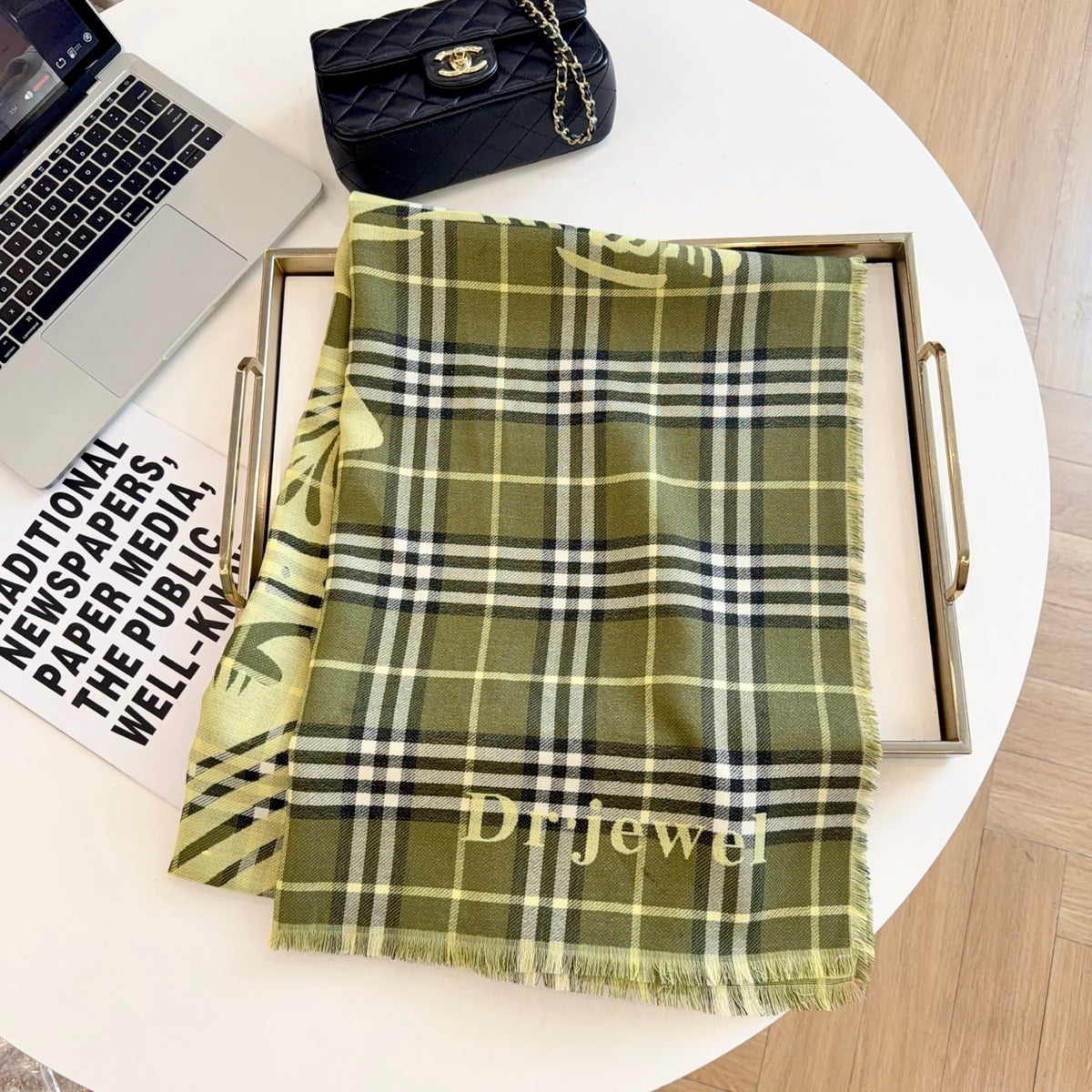Burberry Style Classic Plaid Fringe Scarf product detail 7