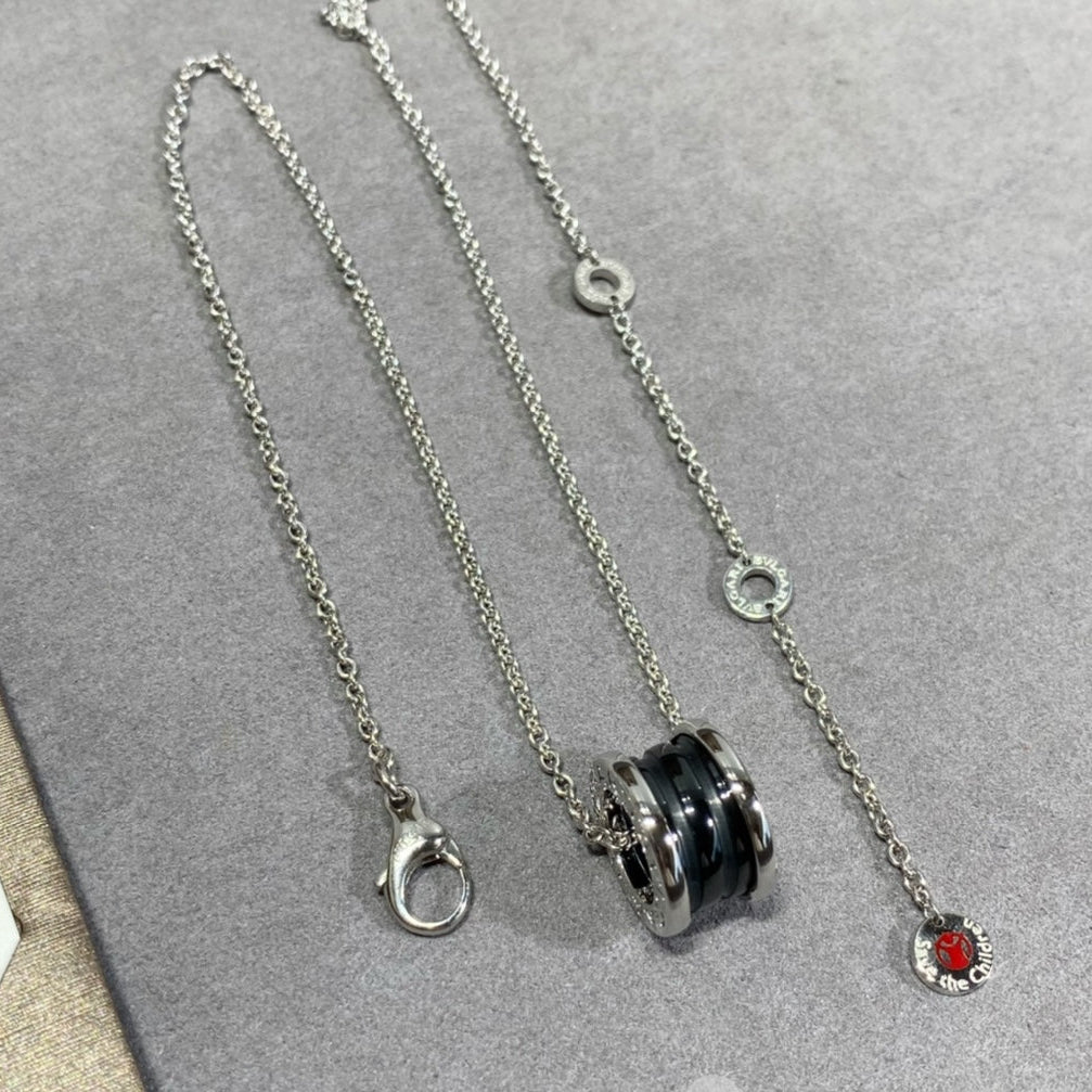 BVLGARI "Little Red Figure" Black Ceramic Necklace detail 3