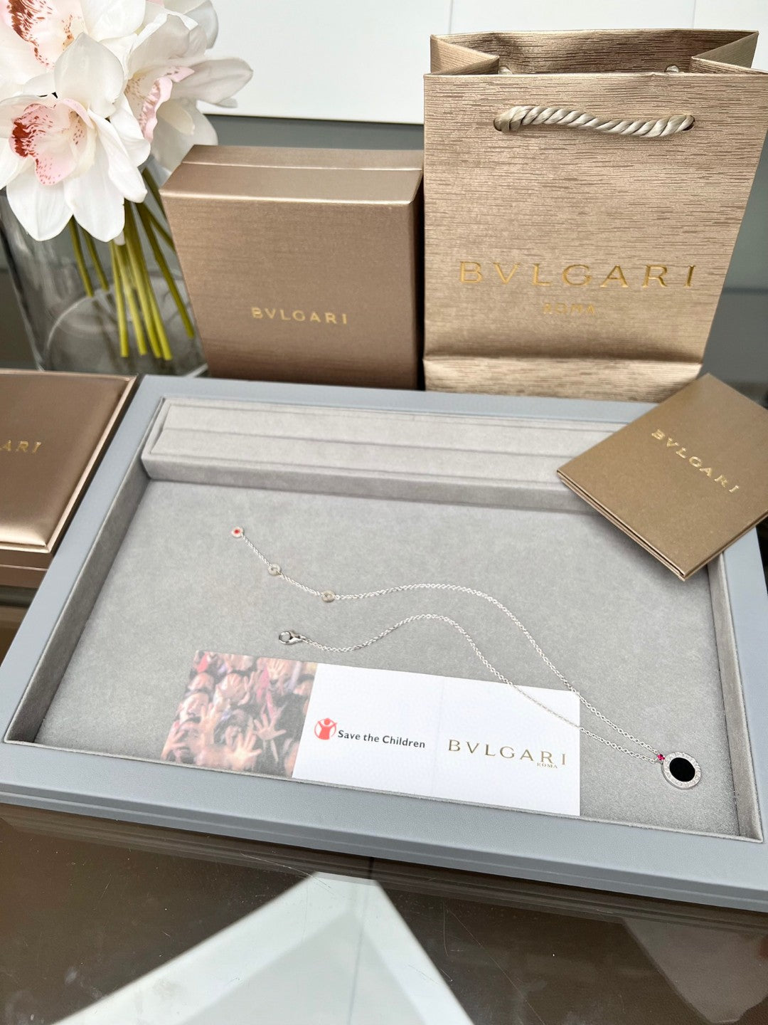 BVLGARI Ruby and Agate Necklace - Charity Edition detail 1