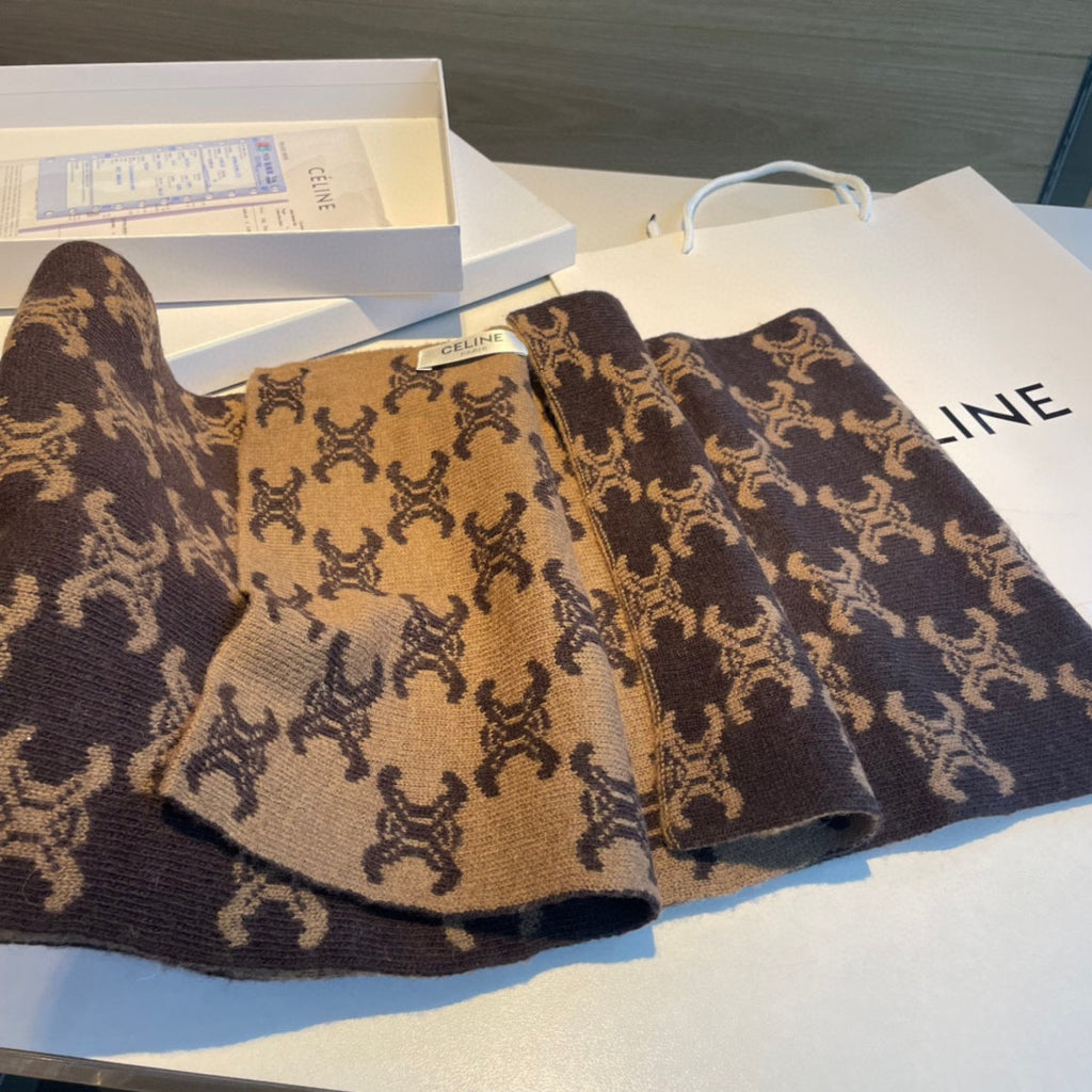 Celine Style Triomphe Monogram Knit Scarf product detail 3