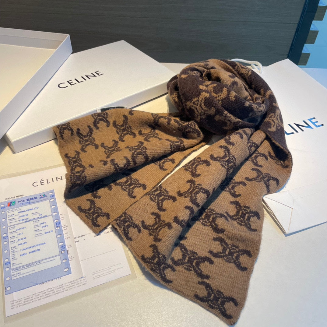 Celine Style Triomphe Monogram Knit Scarf product detail 5