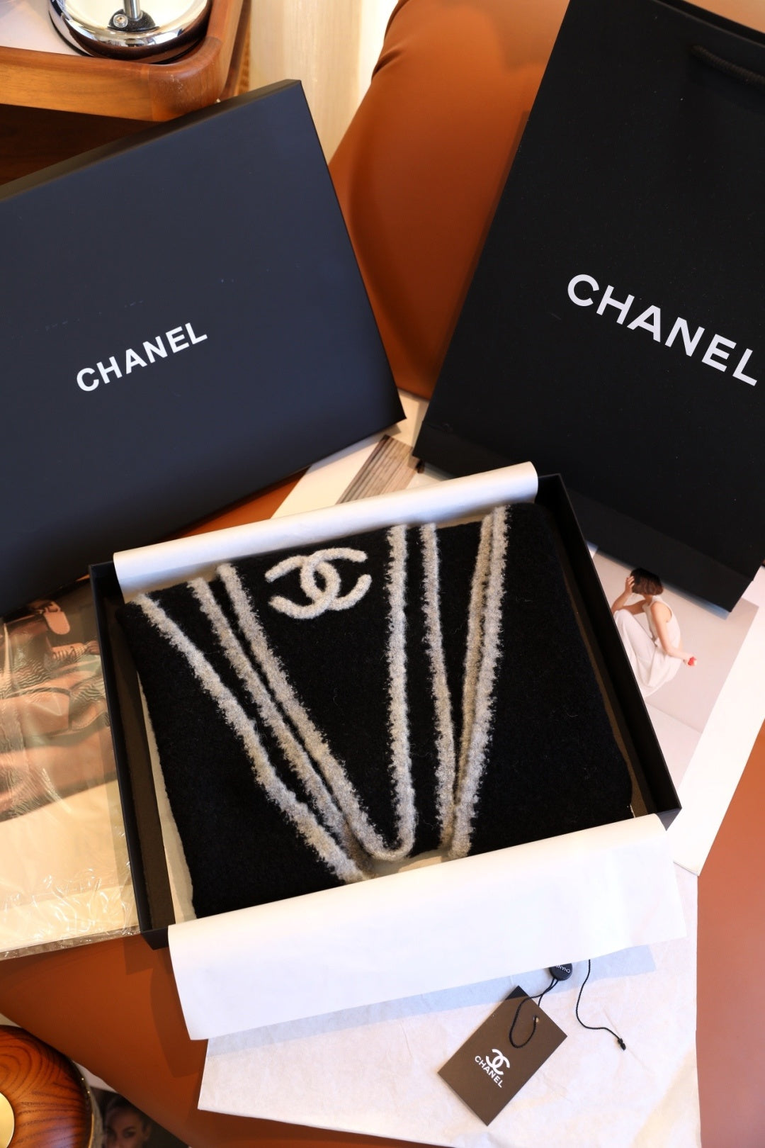 Chanel Style Fuzzy Triangle Knit Scarf product detail 2