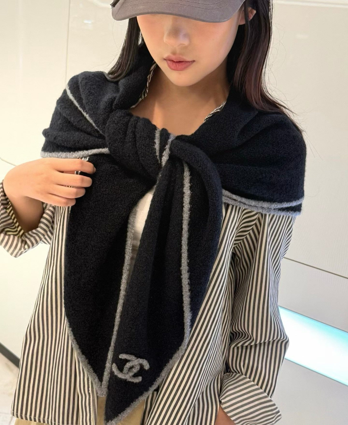 Chanel Style Fuzzy Triangle Logo Scarf product detail 4