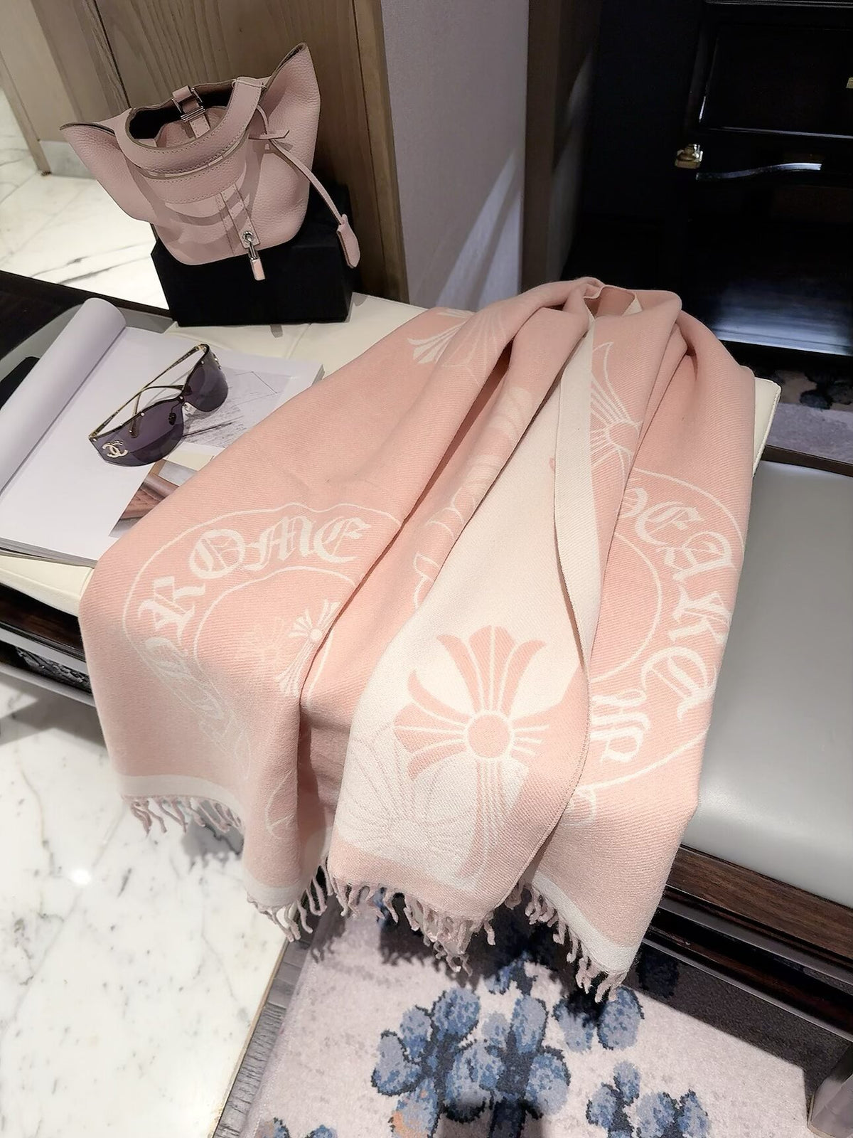 Chrome Hearts Style Cross Emblem Fringe Scarf product detail 8