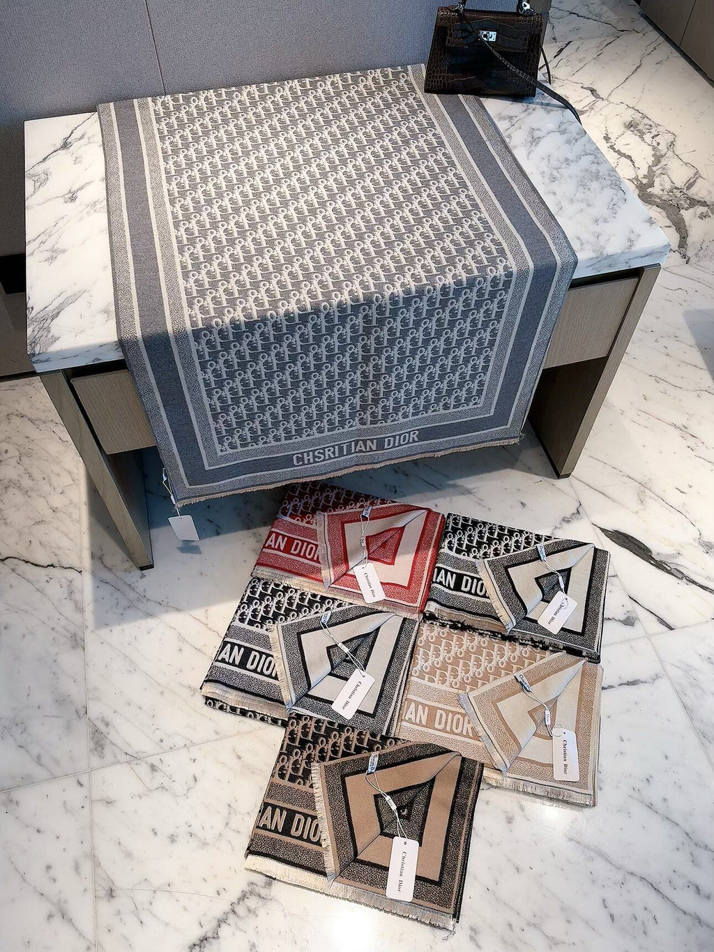 Dior Style Geometric Monogram Scarf product detail 2