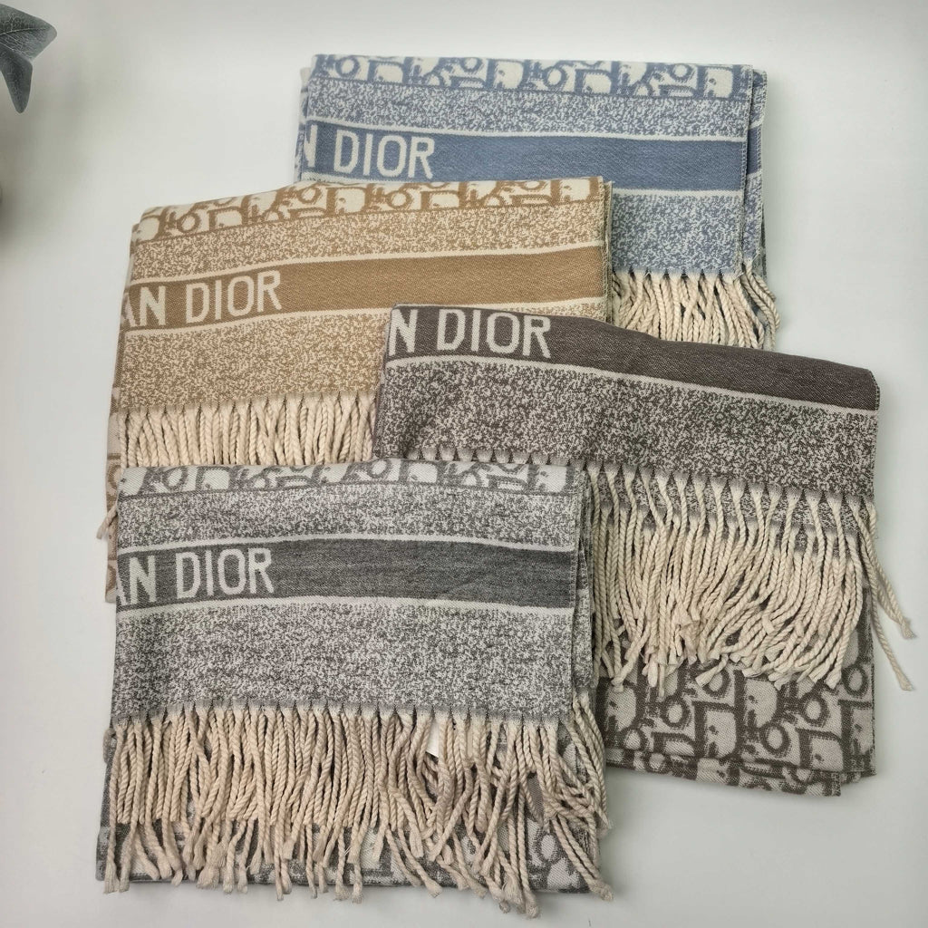 Dior Style Oblique Logo Fringe Scarf product detail 10