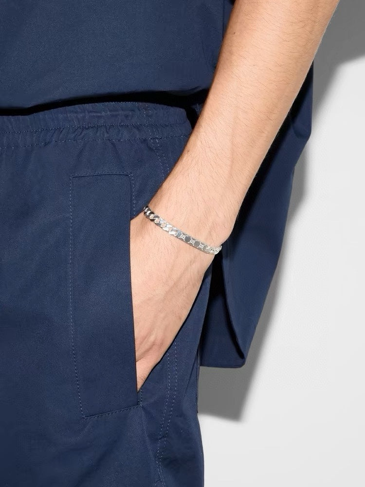 Gucci Double G Bracelet - Silver and Gold detail view 1