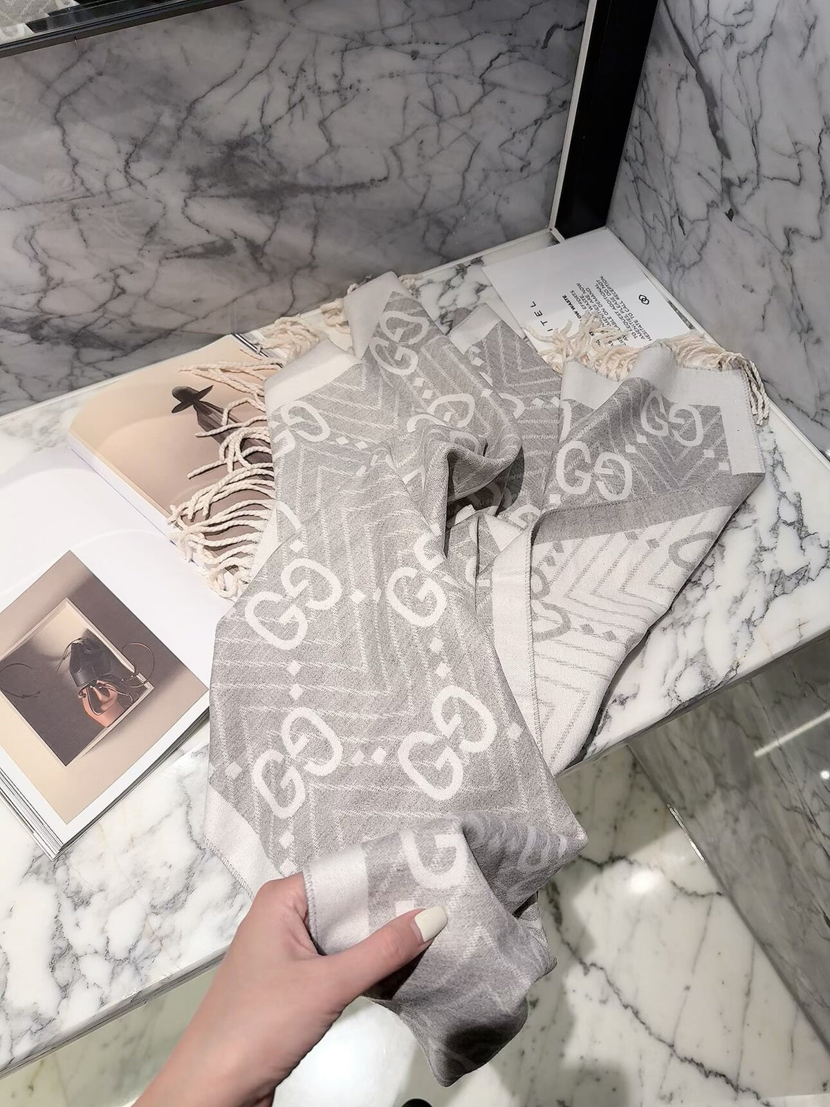 Gucci Style GG Herringbone Fringe Scarf product detail 7