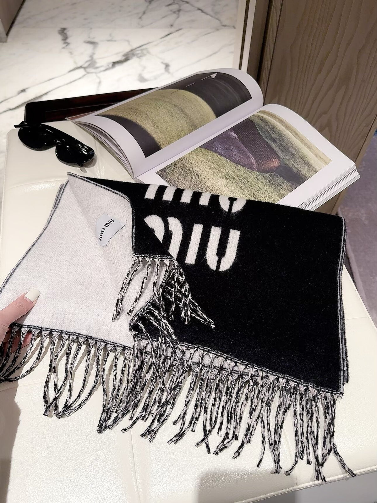 Miu Miu Style Oversized Logo Fringe Scarf product detail 6