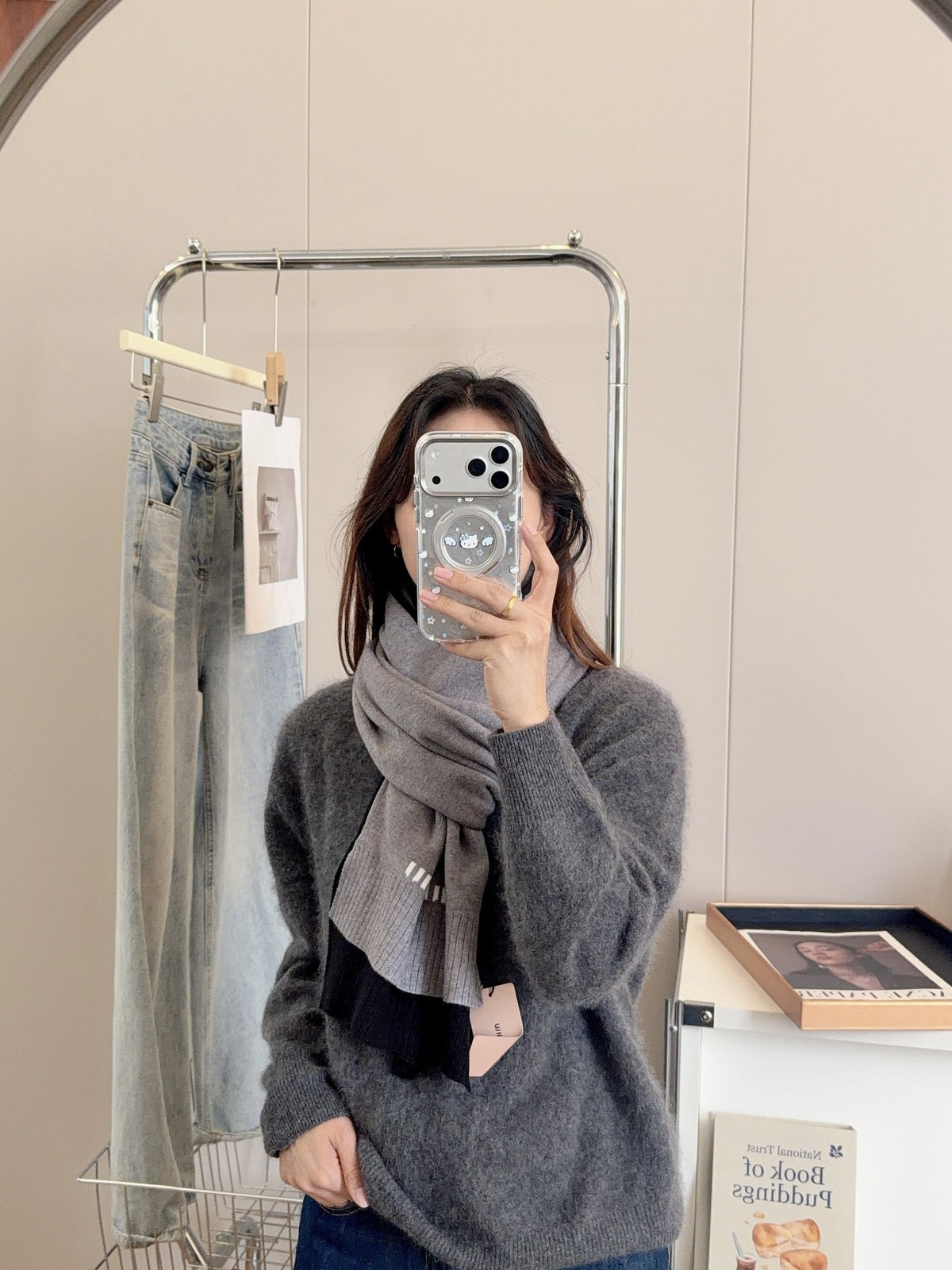 Miu Miu Style Two-Tone Rib-Knit Scarf product detail 4