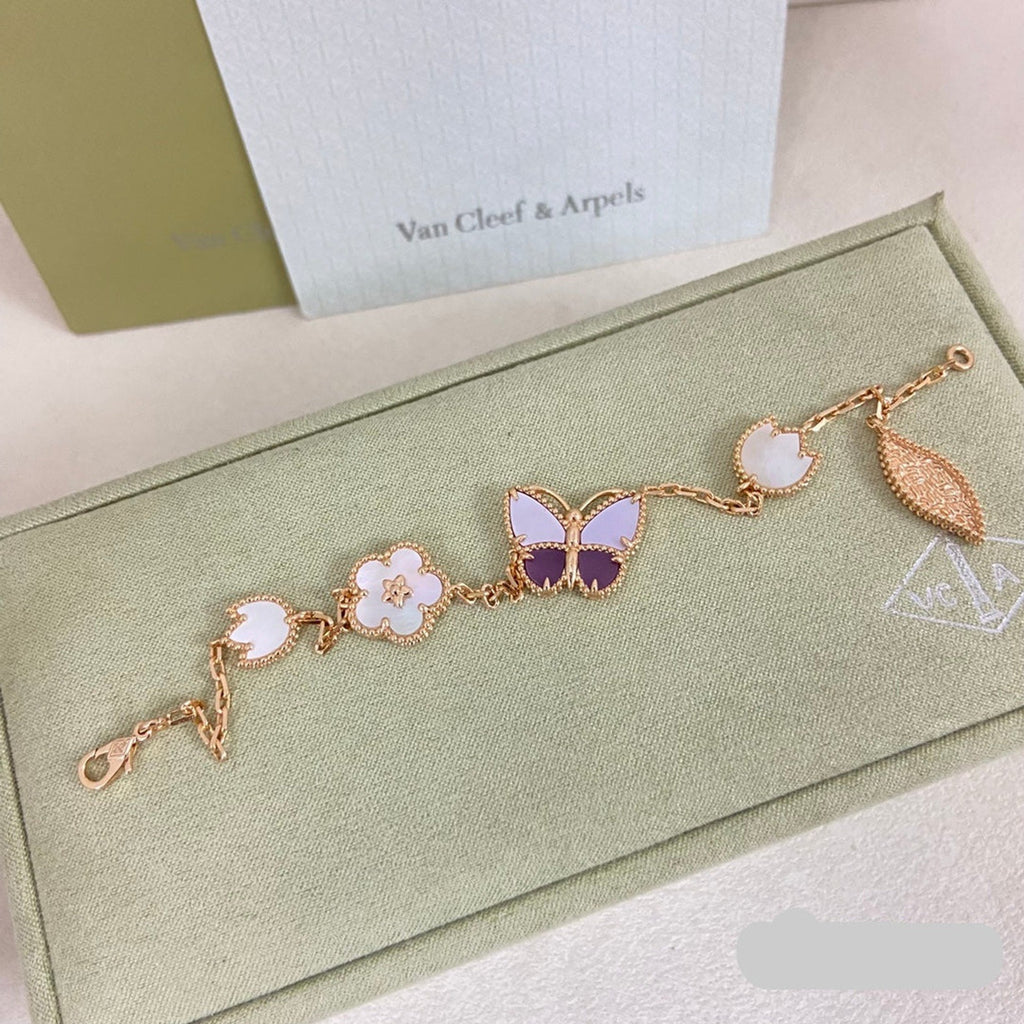 Van Cleef & Arpels Butterfly Bracelet detail 3