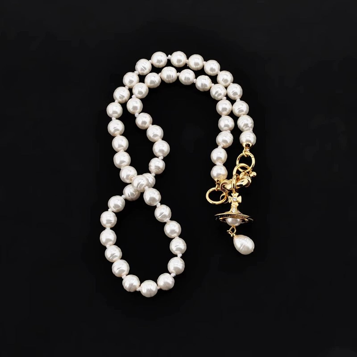 Vivienne Westwood Style Baroque Pearl Orb Necklace detail 2
